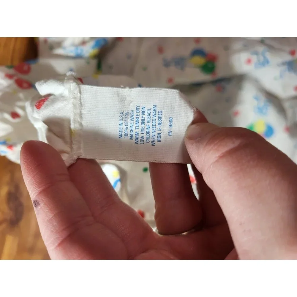 Vtge Carters‎ Colorful Balloon Crib Sheet
